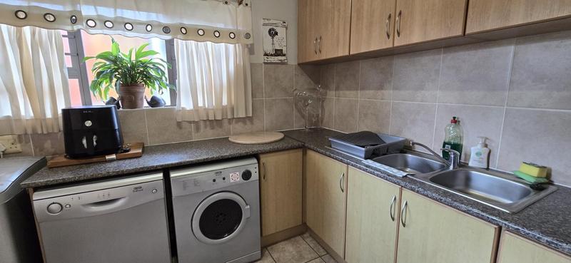3 Bedroom Property for Sale in Fraaiuitsig Western Cape
